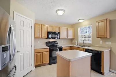 3621 Wilson Farms Boulevard, Franklin, OH 45005 - Photo 10