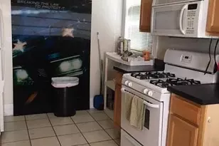 225 E University Ave, Cincinnati, OH 45219 - Photo 2