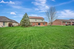 7880 Austin Ridge Dr, Cincinnati, OH 45247 - Photo 8