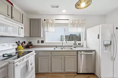 1194 Bugle Bluff Court, Lebanon, OH 45036 - Photo 8