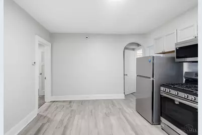 752 Mount Hope Avenue, Cincinnati, OH 45204 - Photo 10