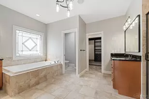 163 Compton Rd, Wyoming, OH 45215 - Photo 16