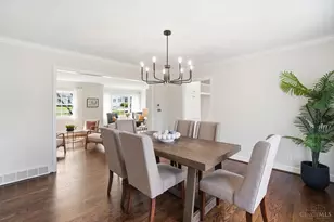 2880 Alpine Terrace, Cincinnati, OH 45208 - Photo 8