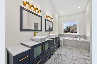 811 Wind Bluff Point, Springboro, OH 45066 - Photo 18