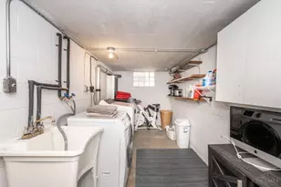 3847 Maywood Ct, Cincinnati, OH 45211 - Photo 40