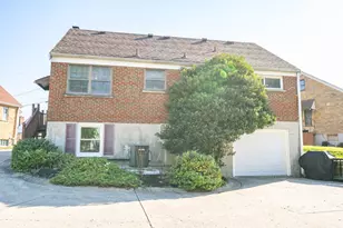 3847 Maywood Ct, Cincinnati, OH 45211 - Photo 6