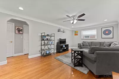 5592 Sprucewood Drive, Green Township, OH 45239 - Photo 6