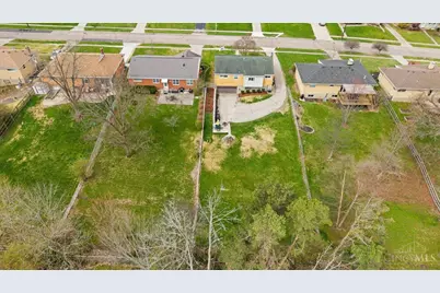 5592 Sprucewood Drive, Green Township, OH 45239 - Photo 40