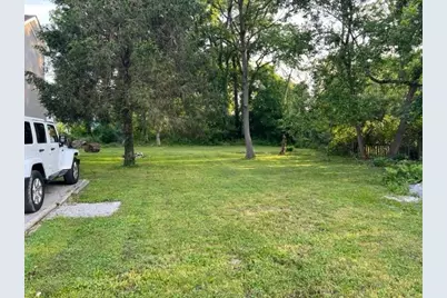 5706 Roe Street, Cincinnati, OH 45227 - Photo 2