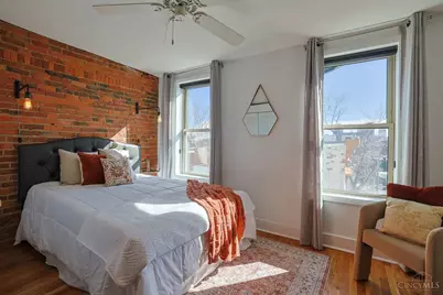 323 Milton Street, Cincinnati, OH 45202 - Photo 18
