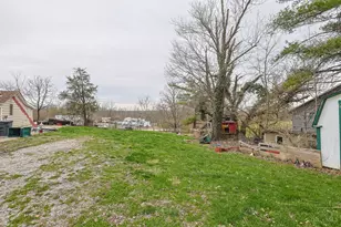 9017 West Rd, Cleves, OH 45002 - Photo 4