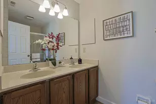 5199 Scarsdale Cove, Green Township, OH 45248 - Photo 18