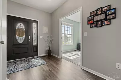 5805 Turning Leaf Way, Maineville, OH 45039 - Photo 4