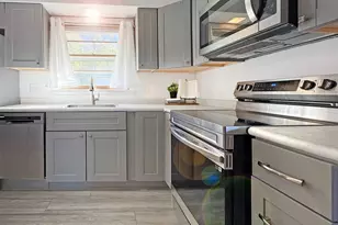 2215 Wellington Rd, Middletown, OH 45044 - Photo 10