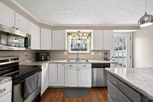 10935 Barrington Ct, Sycamore Township, OH 45242 - Photo 18