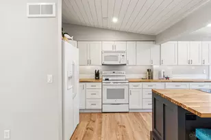 4206 Edinburgh Dr, Union Township, OH 45245 - Photo 18