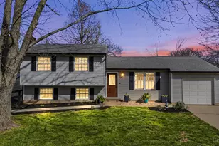 4206 Edinburgh Dr, Union Township, OH 45245 - Photo 2