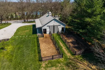 272 Inwood Rd, Chester Township, OH 45177 - Photo 14