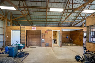 272 Inwood Rd, Chester Township, OH 45177 - Photo 8