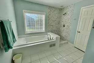 886 Augusta Blvd, Miami Township, OH 45140 - Photo 18