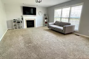 886 Augusta Blvd, Miami Township, OH 45140 - Photo 14