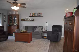 7116 Green Rd, Hillsboro, OH 45133 - Photo 8