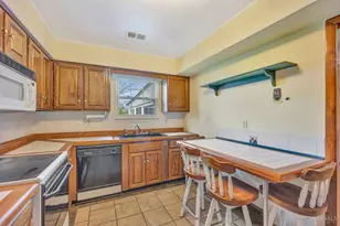 21 Leisure Ct, West Chester, OH 45241 - Photo 12