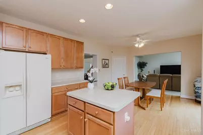 9741 Olde Georgetown Way, Centerville, OH 45458 - Photo 22