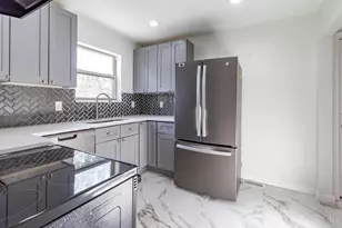 6330 Elbrook Ave, Golf Manor, OH 45237 - Photo 8