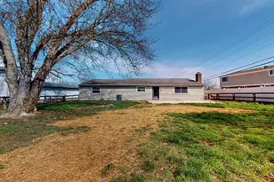 2163 Broadhurst Ave, Springfield Township, OH 45240 - Photo 24