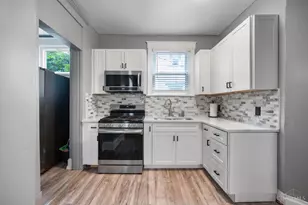 236 Gilman Ave, Cincinnati, OH 45219 - Photo 18