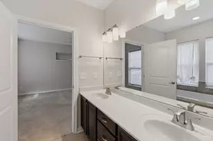 3390 Wasson Rd, Cincinnati, OH 45209 - Photo 22