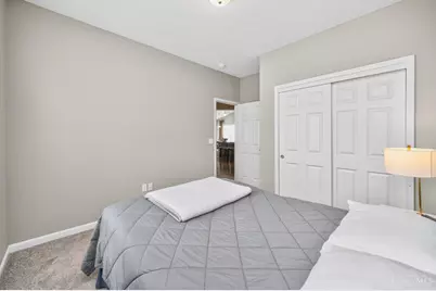 476 Haybrooke Drive, Hamilton Township, OH 45039 - Photo 12