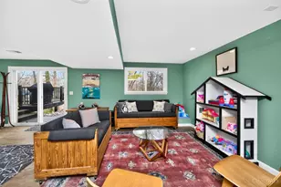 350 Pleasant Hill Dr, Wyoming, OH 45215 - Photo 46