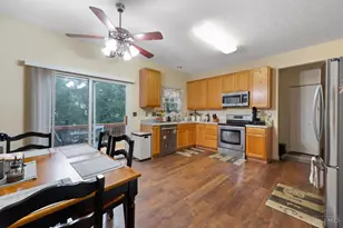 5617 Appaloosa Cir, Hamilton Township, OH 45152 - Photo 10