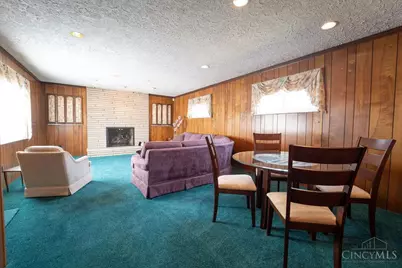 3323 Bellehaven Court, Green Township, OH 45248 - Photo 8