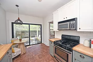 582 Empress Ave, Cincinnati, OH 45226 - Photo 10