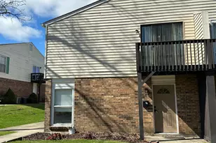 74 Sunnyside Dr, Fairfield, OH 45014 - Photo 2