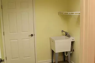 1392 Cotswold Dr, Hamilton, OH 45013 - Photo 6