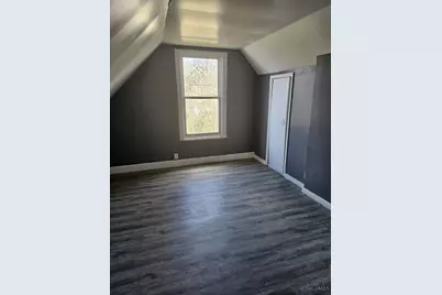 843 Fairbanks Avenue, Cincinnati, OH 45205 - Photo 8