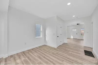 621 Cleveland Street, Middletown, OH 45044 - Photo 16