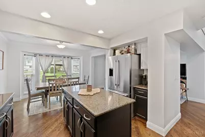 7177 Welbeck Drive, Hamilton Township, OH 45039 - Photo 6