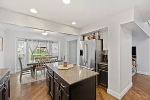 7177 Welbeck Dr, Hamilton Township, OH 45039 - Photo 6