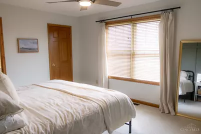 1452 Meadow Ridge Circle, Wilmington, OH 45177 - Photo 16