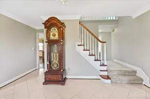 5182 Michael Anthony Ln, Cincinnati, OH 45247 - Photo 6