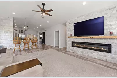 174 Black Hawk Drive, Franklin Township, OH 45171 - Photo 4