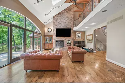 7883 Chestershire Drive, West Chester, OH 45241 - Photo 10