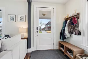 6116 Roe St, Cincinnati, OH 45227 - Photo 4