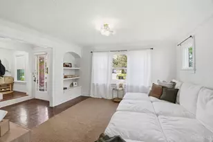 1040 Burns Ave, Wyoming, OH 45215 - Photo 4