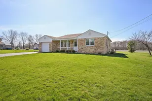 328 Apple Rd, Amelia, OH 45102 - Photo 2